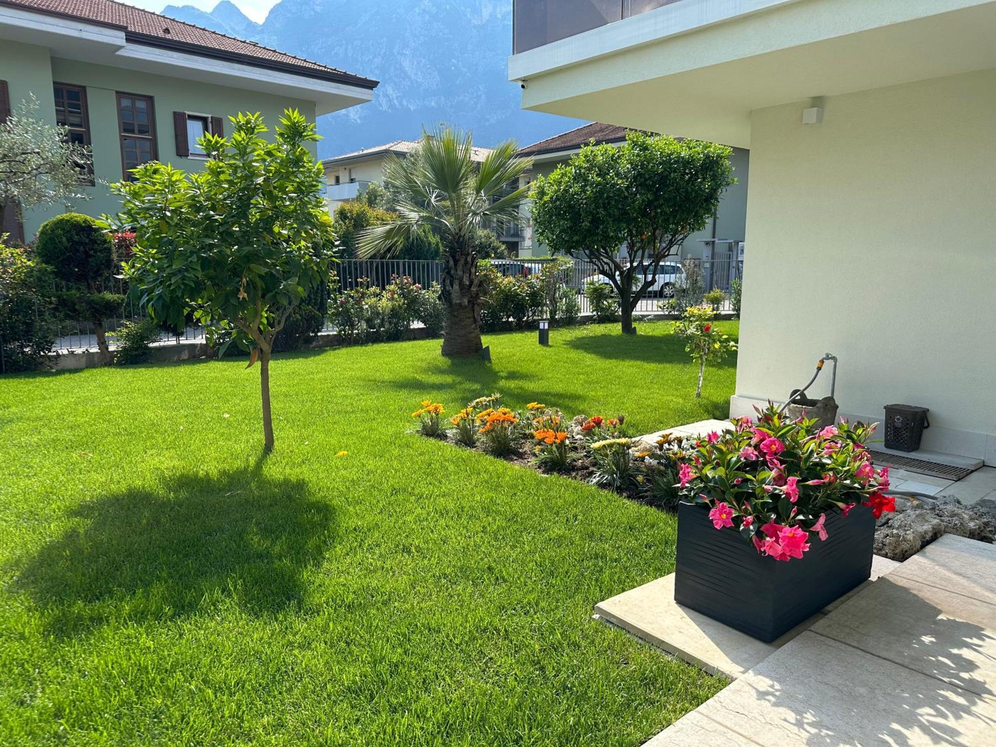 Residence Villa Dalila - Appartamento Dalila Ρίβα ντελ Γκάρντα Εξωτερικό φωτογραφία