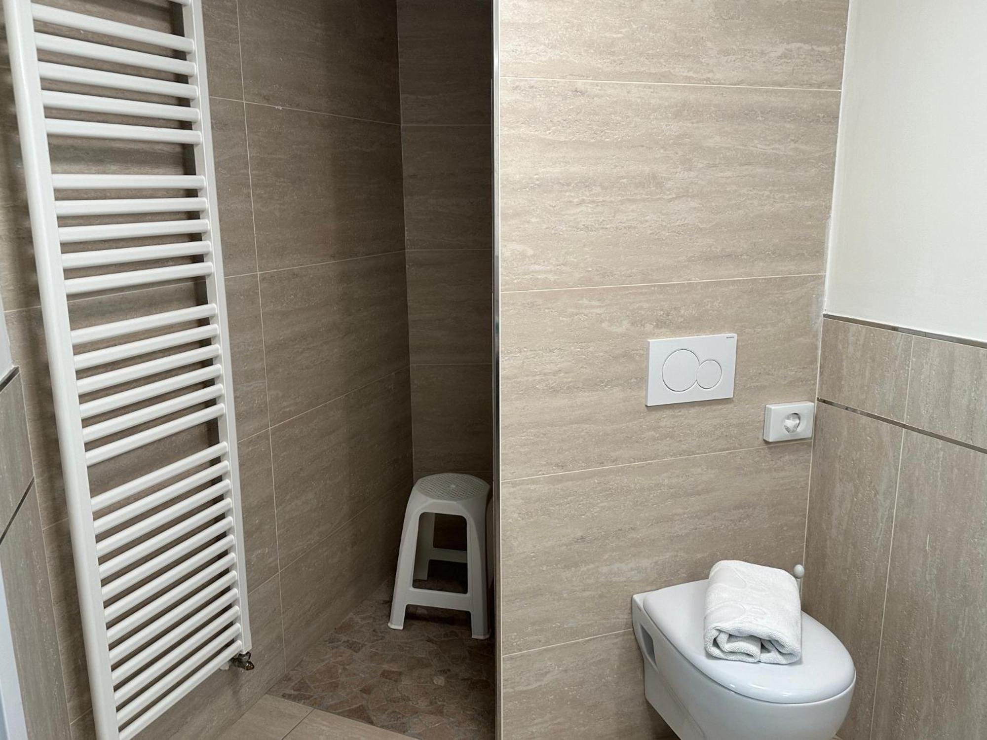 Residence Villa Dalila - Appartamento Dalila Ρίβα ντελ Γκάρντα Εξωτερικό φωτογραφία